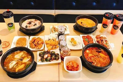 怎么開(kāi)云南過(guò)橋米線店 滿足兩點(diǎn)足以走天下