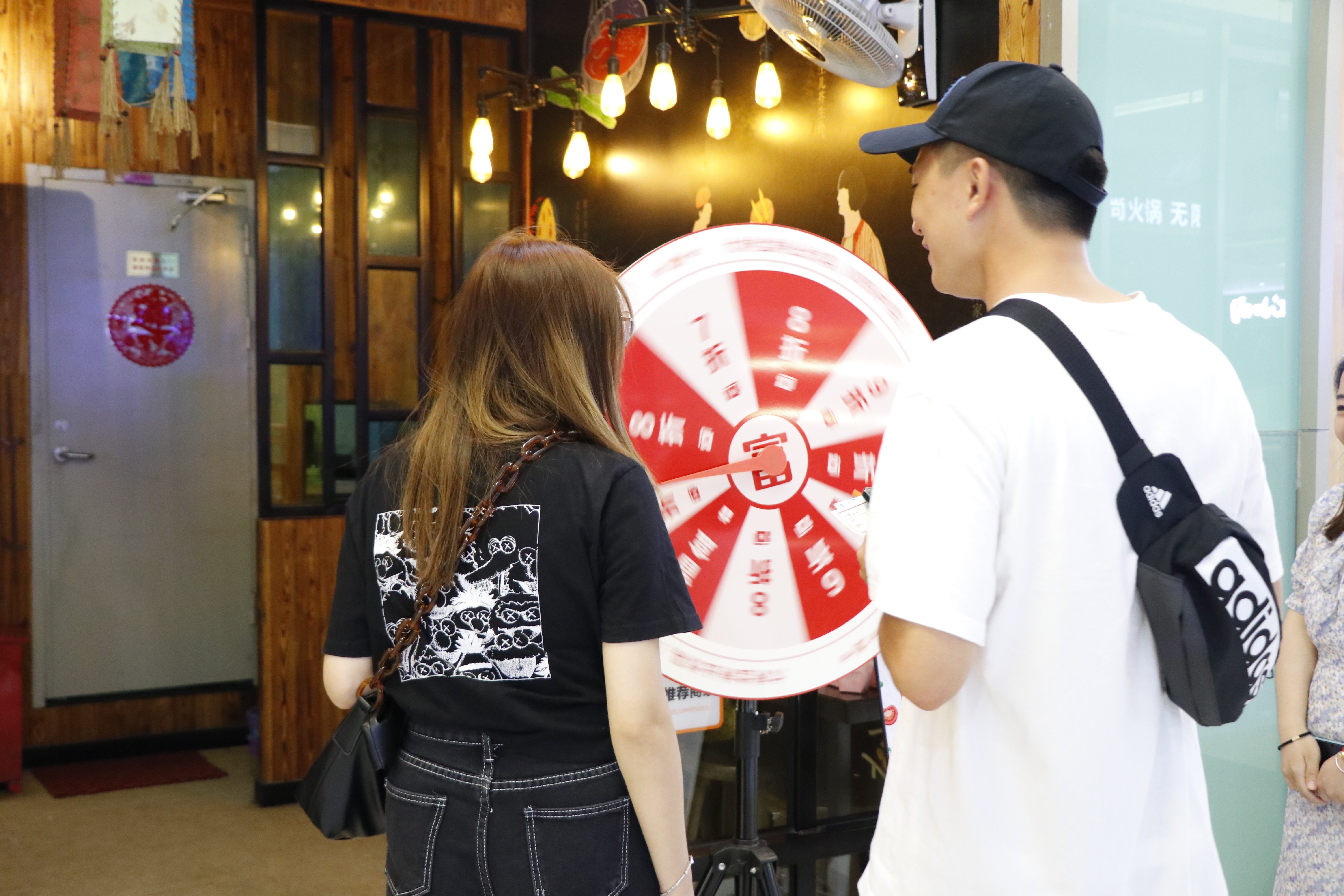 十秒到過(guò)橋米線可以加盟嗎？品牌強(qiáng)值得投資！