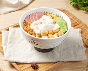 金湯巴沙魚米線